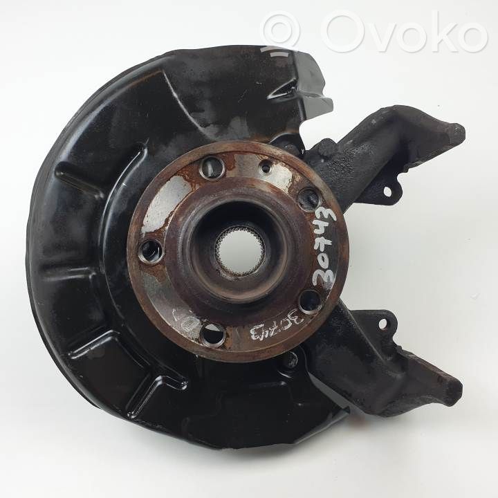 Volkswagen Polo IV 9N3 Achsschenkel vorne 