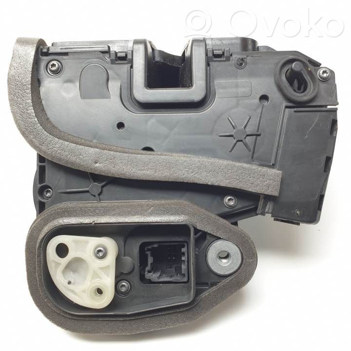 Opel Astra K Serratura portiera posteriore