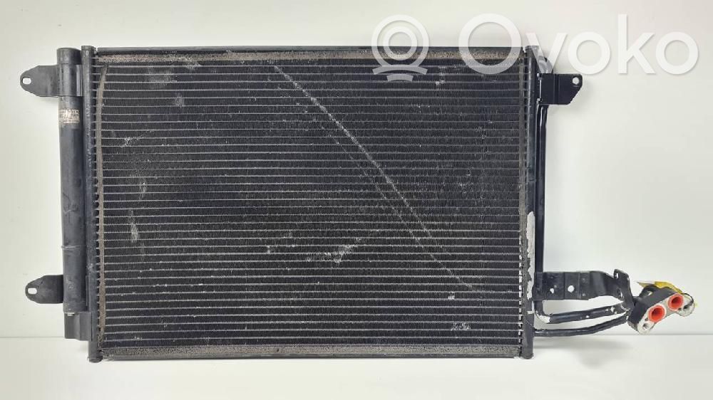 Volkswagen Jetta V Radiator răcire A/C (condensor) 