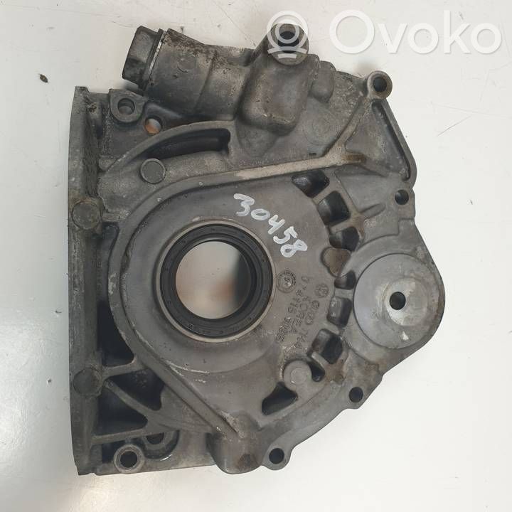 Pompă ulei   074115109B