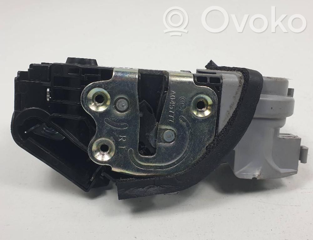 Etuoven lukko   A045777