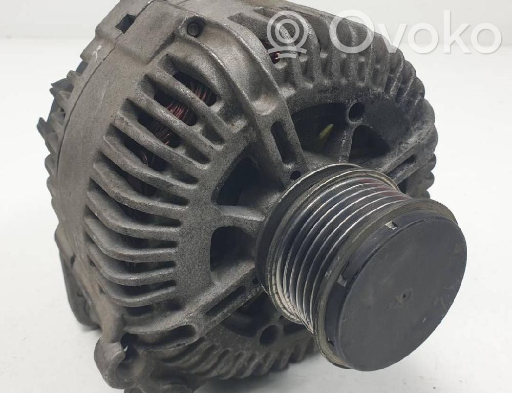 Audi A6 S6 C6 4F Generator/alternator