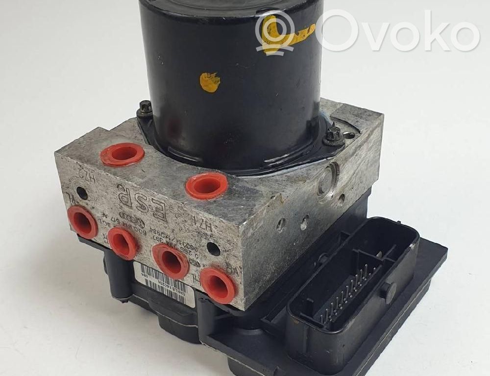 Volkswagen Polo IV 9N3 Bomba de ABS