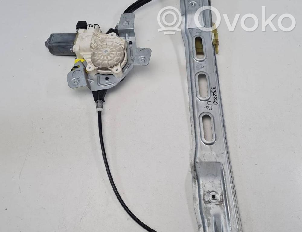 Ford Transit Courier Macara ușă față cu motor