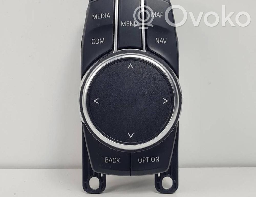 BMW 5 G30 G31 G38 Przyciski multifunkcyjne