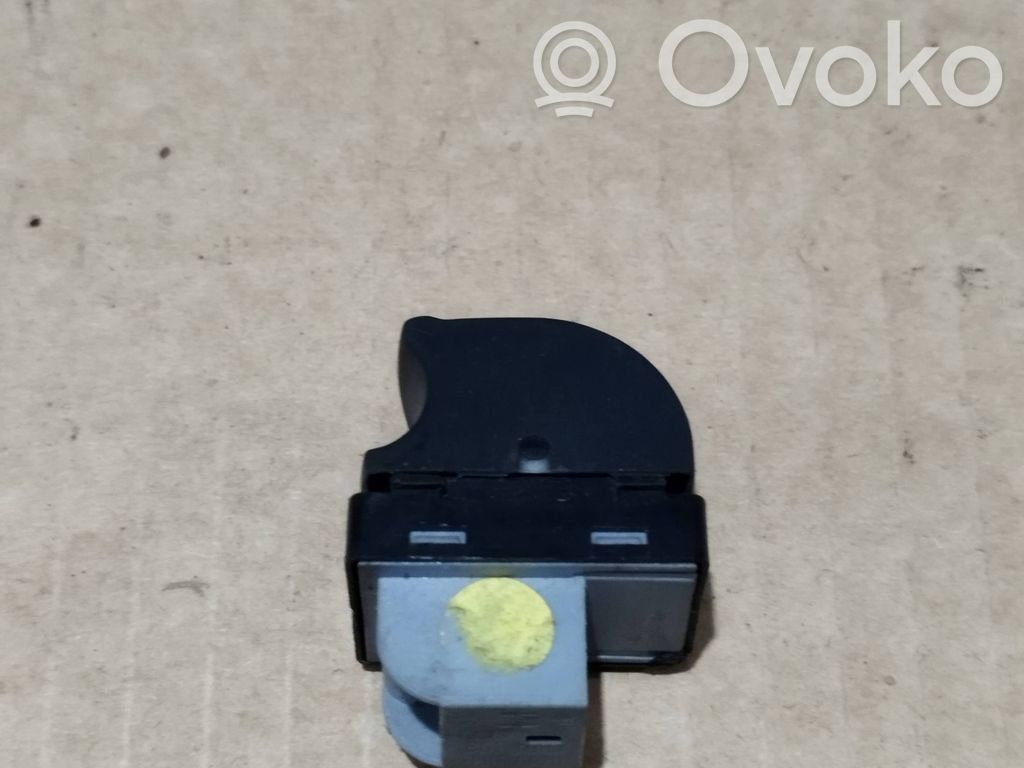Audi A6 S6 C6 4F Przyciski szyb 
