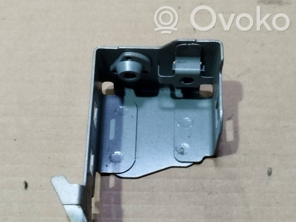 Renault Scenic IV - Grand scenic IV Fender mounting bracket 
