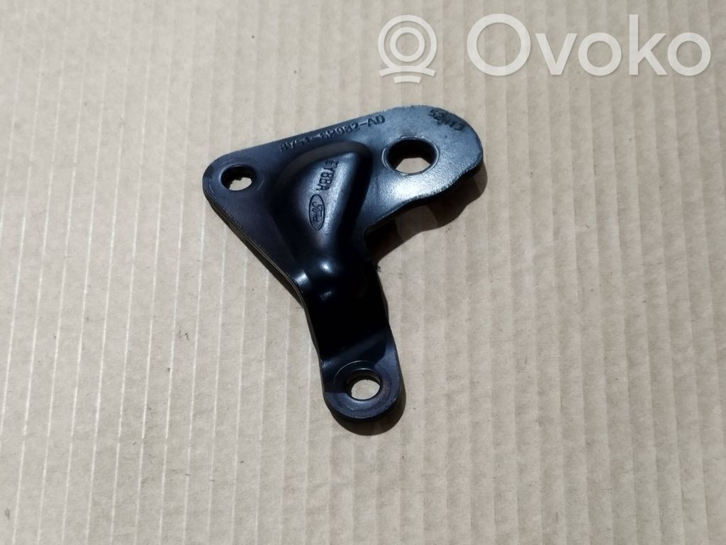 Ford Fiesta Engine mount bracket 