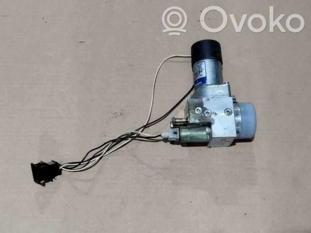 Volkswagen Phaeton Tailgate hydraulic pump motor 