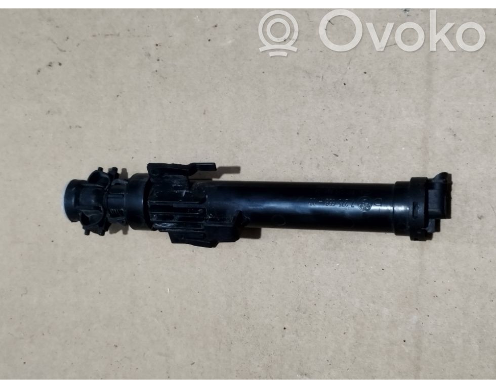 BMW 3 F30 F35 F31 Dysza spryskiwacza lampy przedniej 