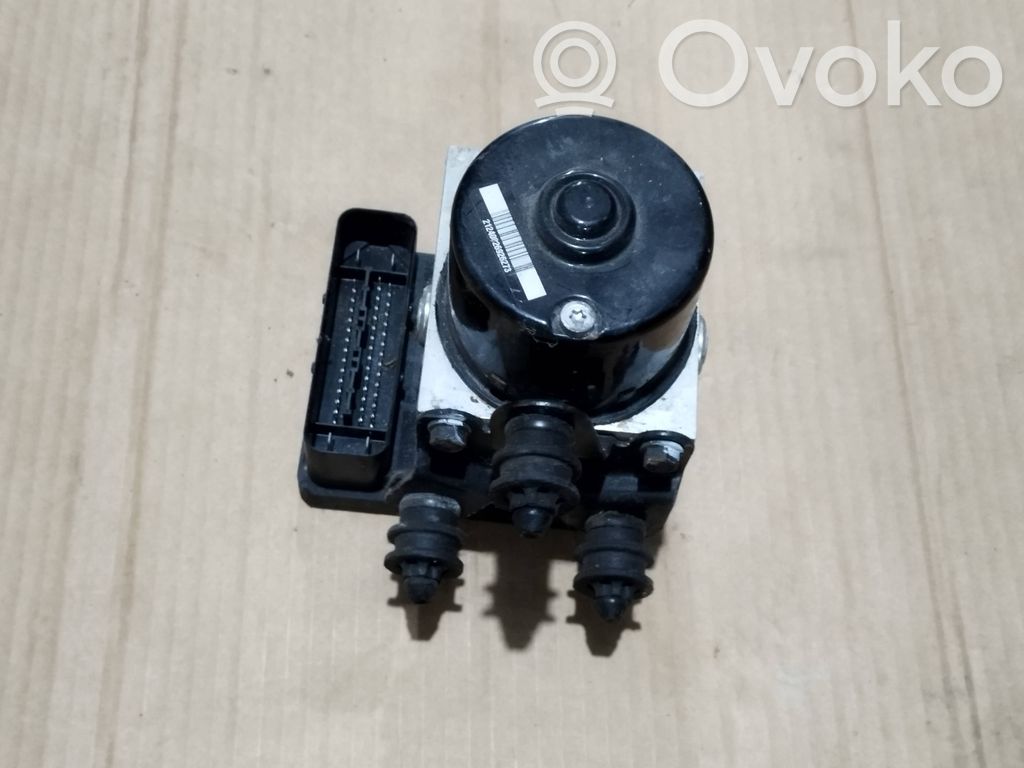 Volkswagen Golf V Bomba de ABS 