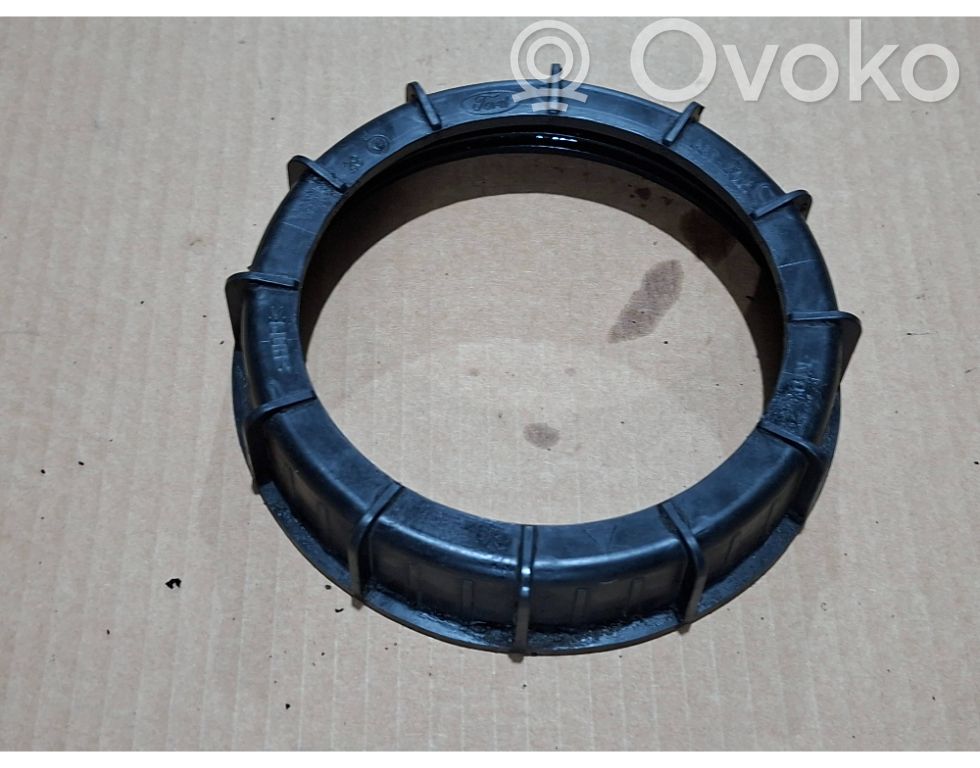 Ford Fiesta Anello/dado di bloccaggio della vite della pompa del carburante nel serbatoio 