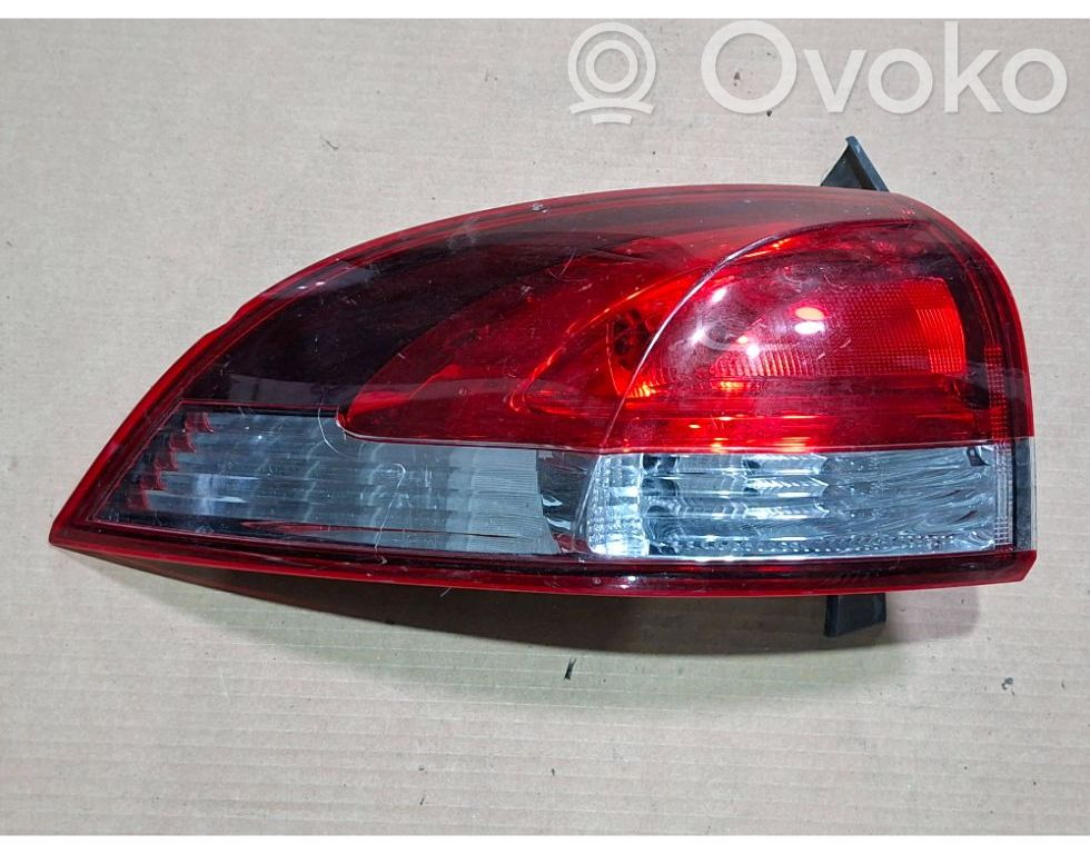 Renault Clio IV Rear/tail lights 