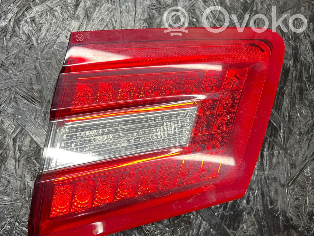 Mercedes-Benz E W212 Lampy tylnej klapy bagażnika 