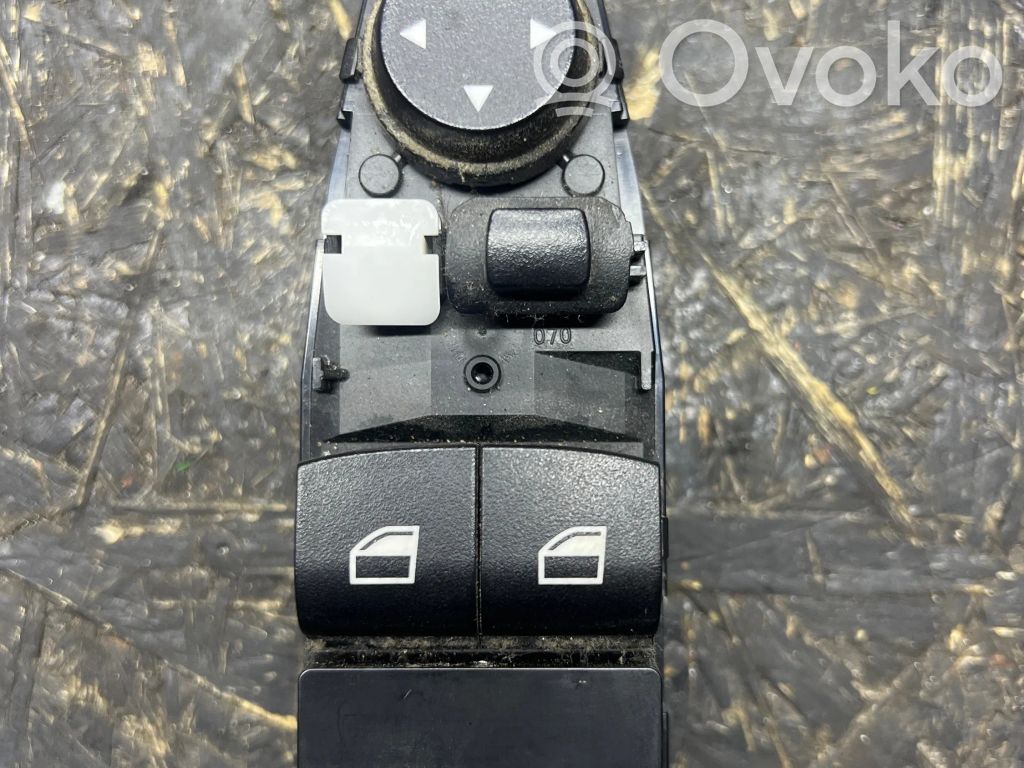 BMW 1 F20 F21 Przyciski szyb 