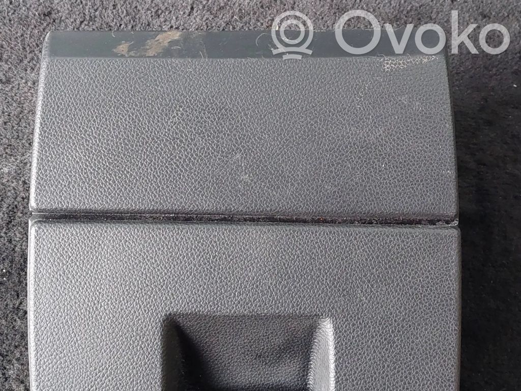 Handschuhfach   7132866,10822910