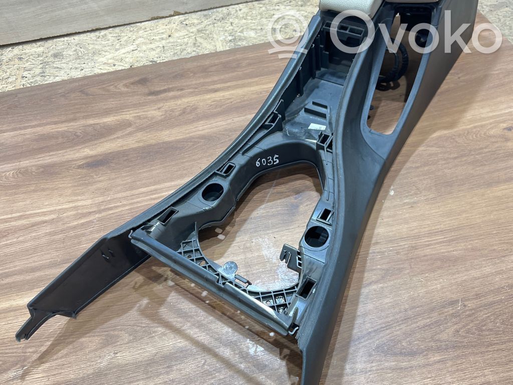 BMW 3 E90 E91 Center console 