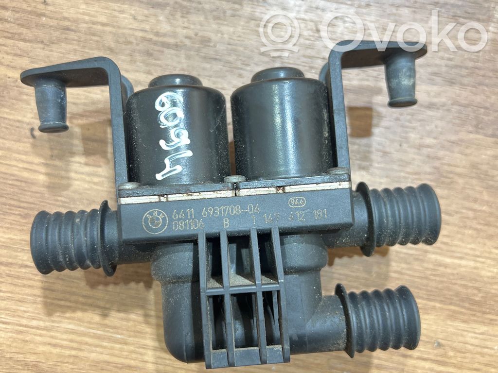 BMW 5 E60 E61 Coolant heater control valve 