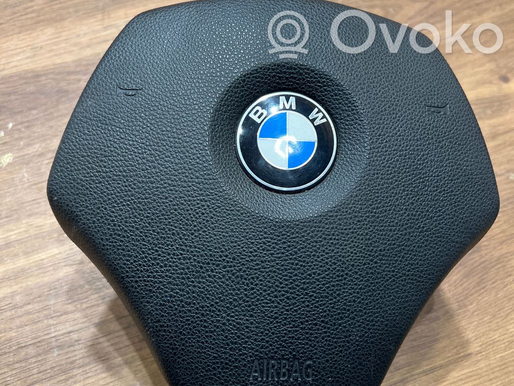 BMW 3 E90 E91 Vairo oro pagalvė 