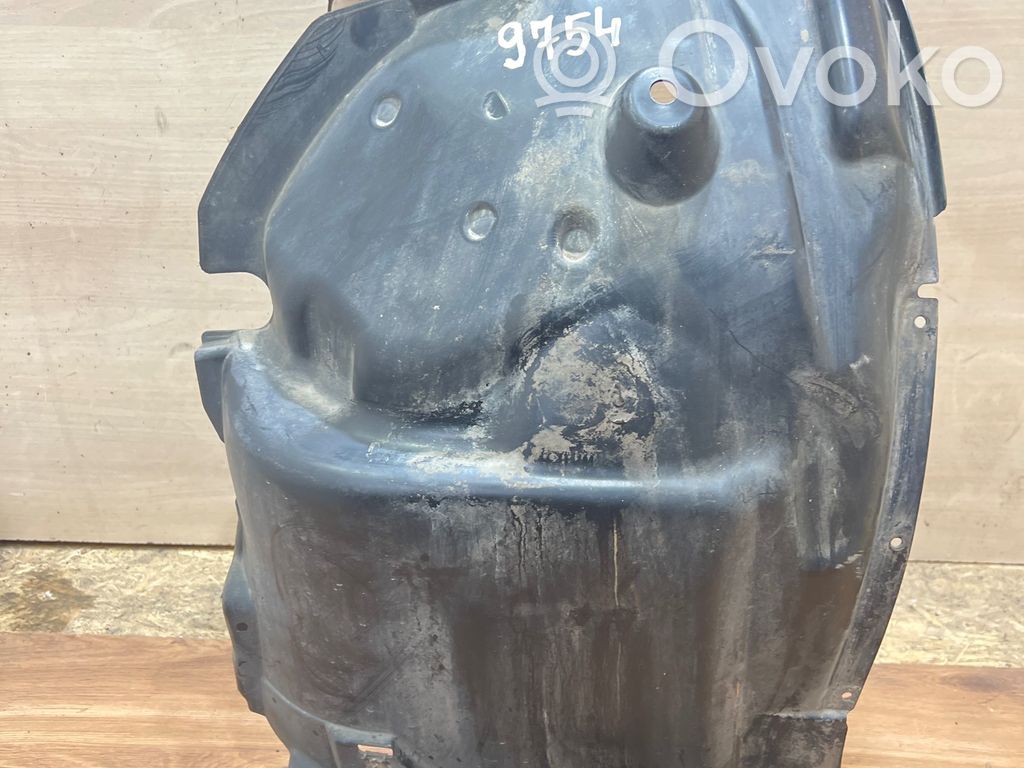BMW 3 E90 E91 Rivestimento paraspruzzi passaruota anteriore 