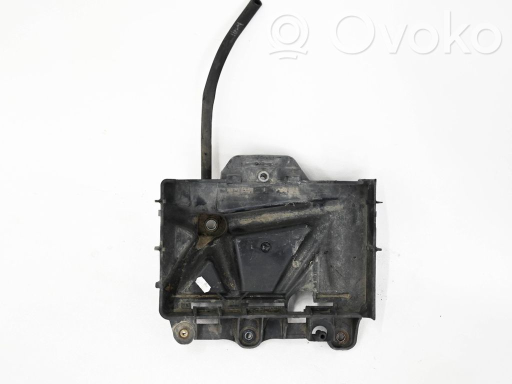 Volkswagen Polo IV 9N3 Battery box tray 