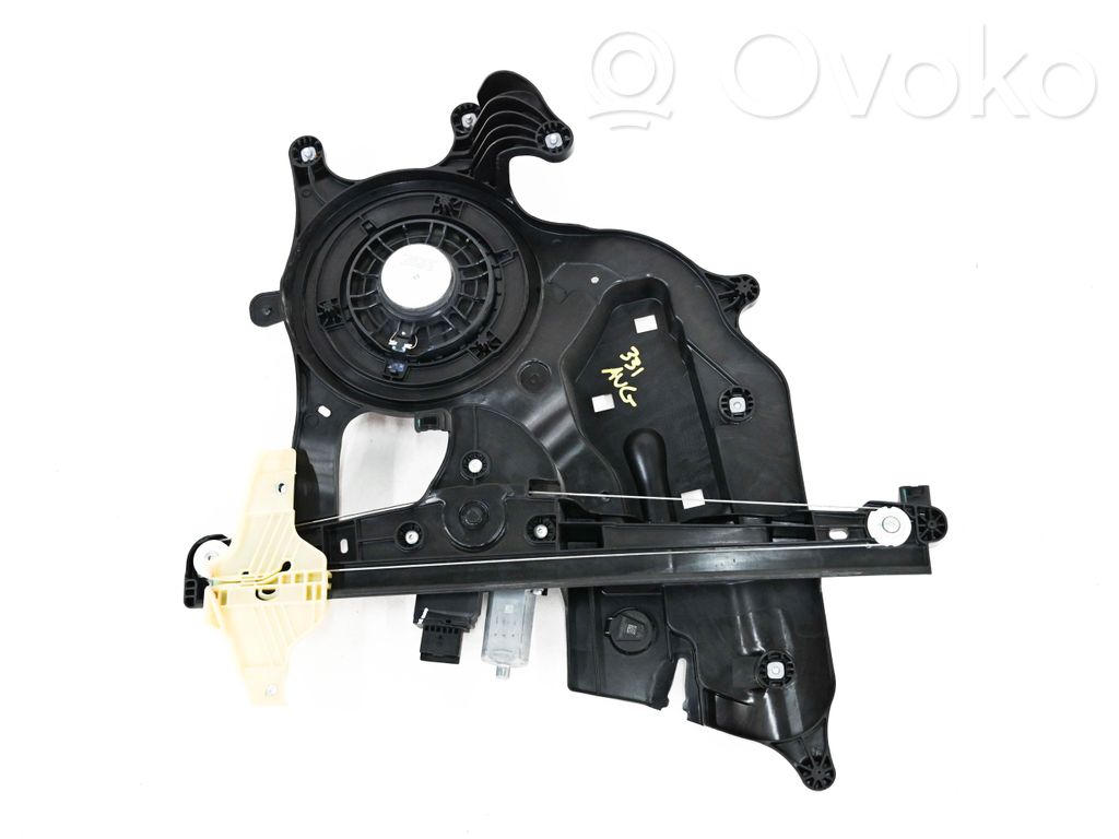 Peugeot Partner III Front door window regulator with motor 