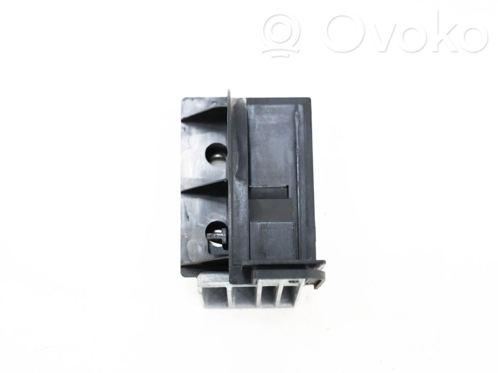 BMW X5 F15 Parcel shelf load cover mount bracket 