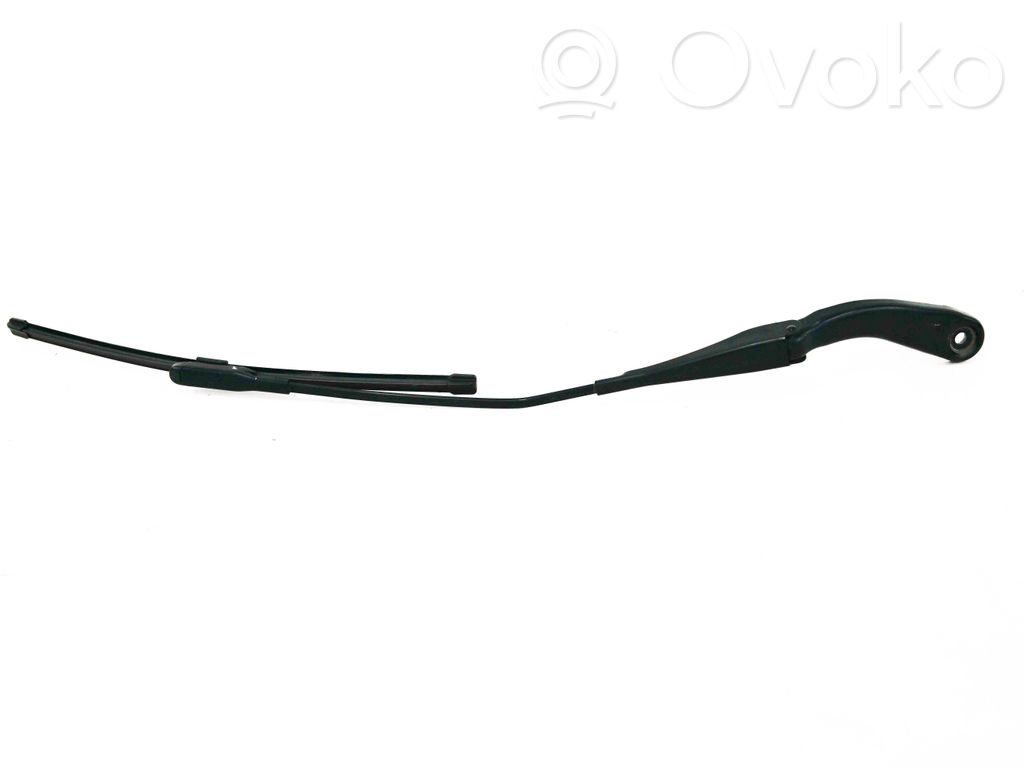 BMW 4 F36 Gran coupe Front wiper blade arm 