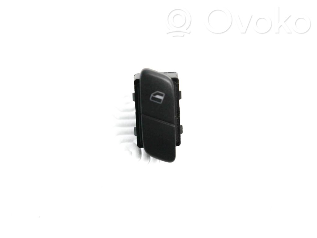 Volkswagen Polo IV 9N3 Electric window control switch 