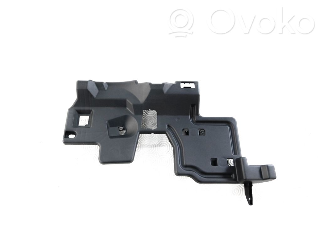 Toyota Yaris Element deski rozdzielczej / dół 