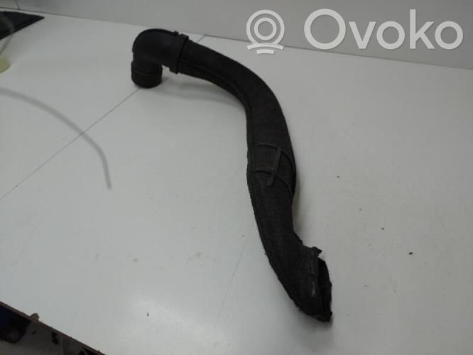 Renault Clio III Air intake duct part 