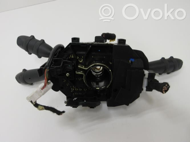 Alfa Romeo 147 Interruptor/palanca de limpiador de luz de giro 