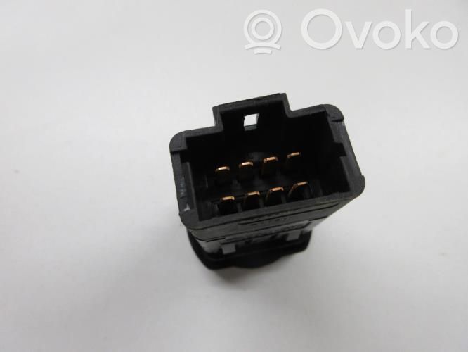 Dacia Sandero Hazard light switch 
