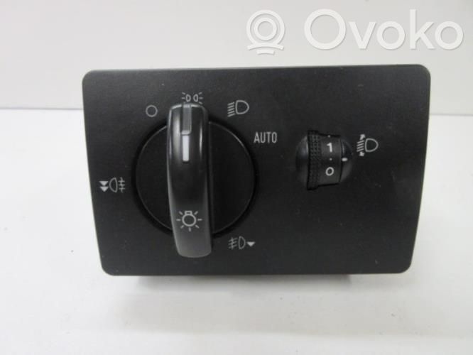 Other switches/knobs/shifts