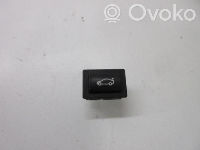 BMW 5 E60 E61 Tailgate/boot open switch button 