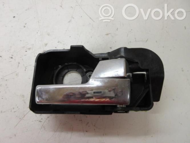 Ford Mondeo Mk III Manecilla interna puerta trasera 