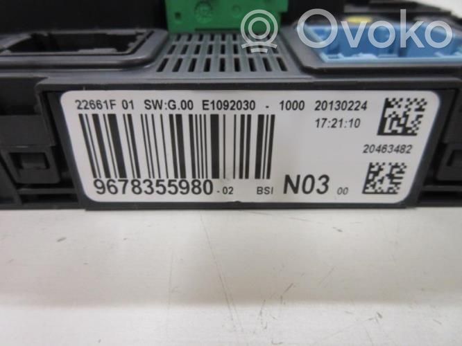 Peugeot 208 I Juego de cerradura y set ECU del motor 