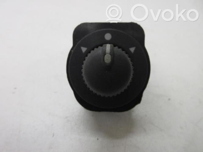 Peugeot Bipper Wing mirror switch 