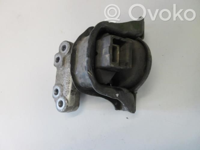Citroen C3 Engine mounting bracket 