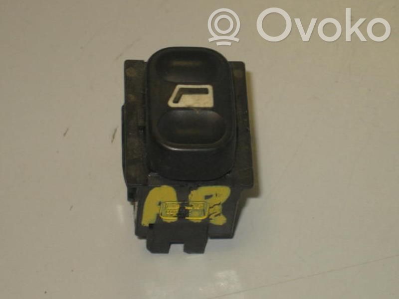 Peugeot 406 Rear door lock 