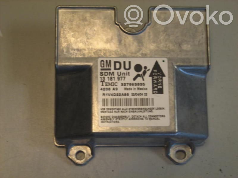 Opel Astra H Engine control unit/module 