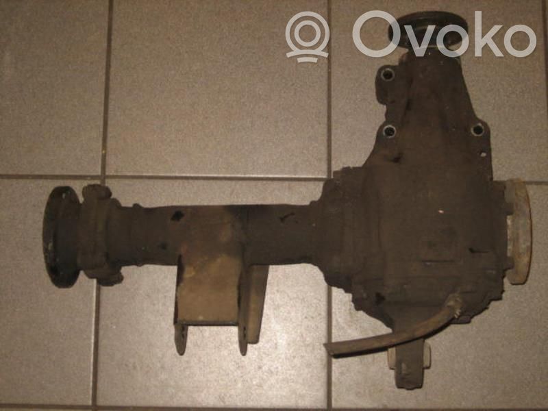 Nissan Terrano Mechanizm różnicowy przedni / Dyferencjał 
