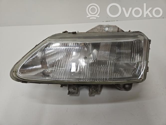 Renault Laguna I Faro/fanale 