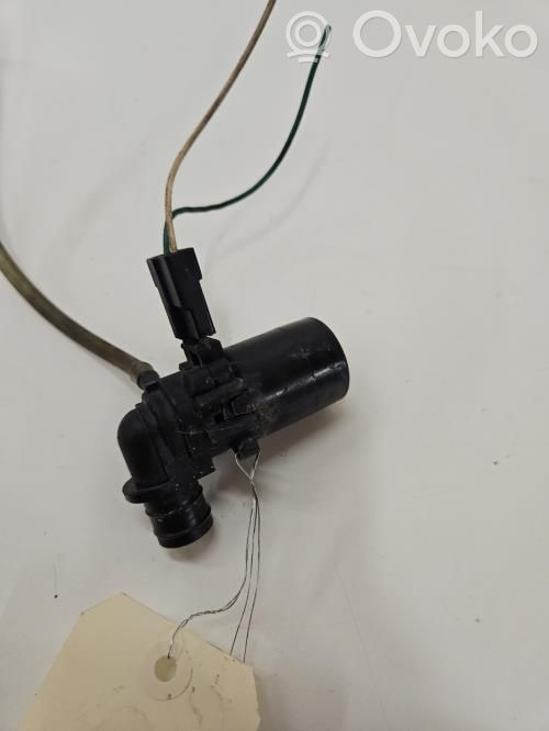 Peugeot 405 Windscreen/windshield washer pump 
