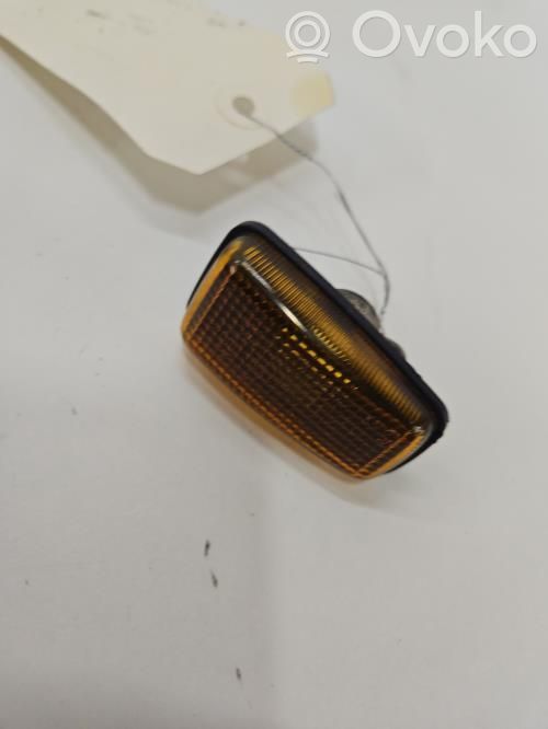 Peugeot 106 Seitenblinker 