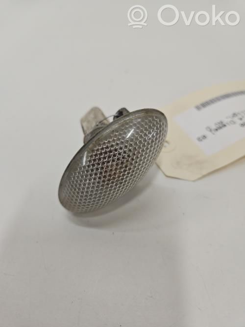 Peugeot 206 Front fender indicator light 