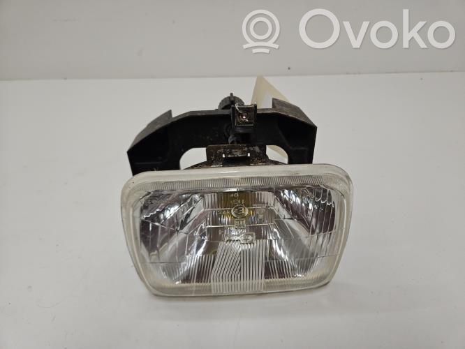 Renault Express Headlight/headlamp 