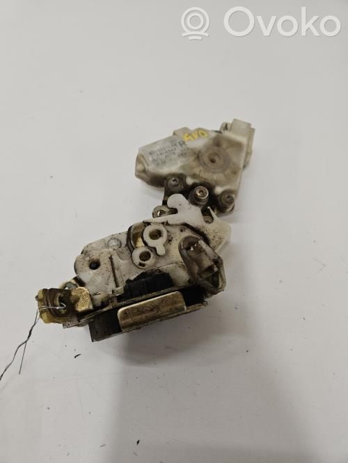 Nissan Terrano Front door lock 