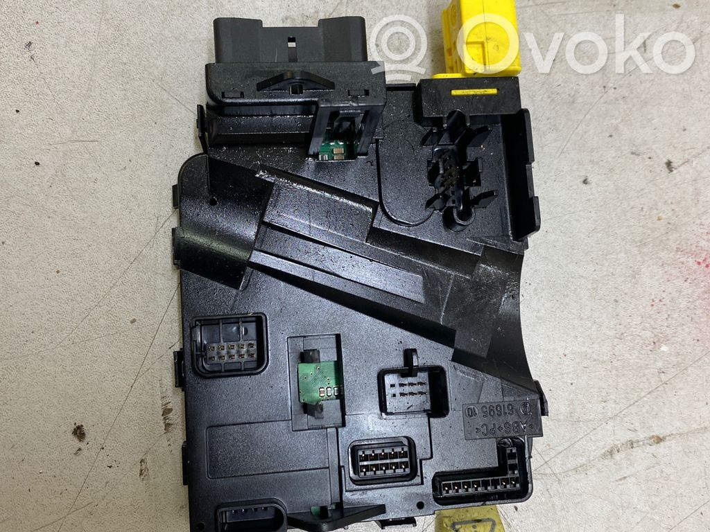 Volkswagen Golf SportWagen Steering angle sensor 