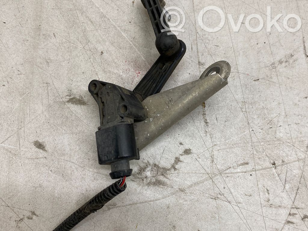 Headlight/headlamp level sensor   102794100B,304218